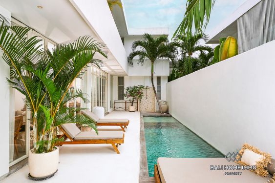 Image 1 from 3 Bedroom Mediterranean Villa For Sale Near Berawa Beach