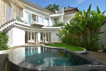 Image 1 from Villa 3 Kamar Tidur Disewakan Tahunan di Pererenan