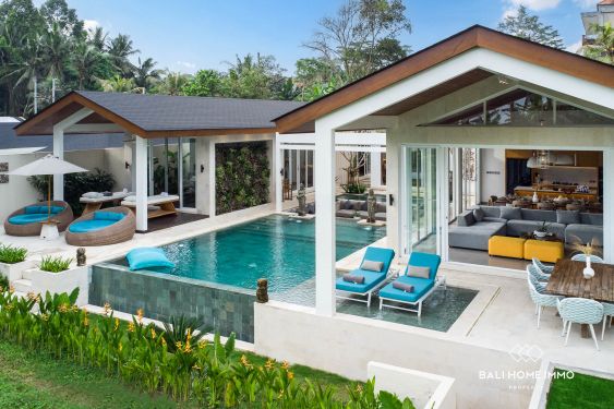 Image 1 from Superbe villa de 4 chambres avec vue panoramique sur la jungle à vendre à Ubud Bali