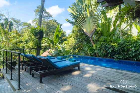 Image 3 from Villa riveraine de 5 chambres à louer à Nyanyi Tabanan Bali