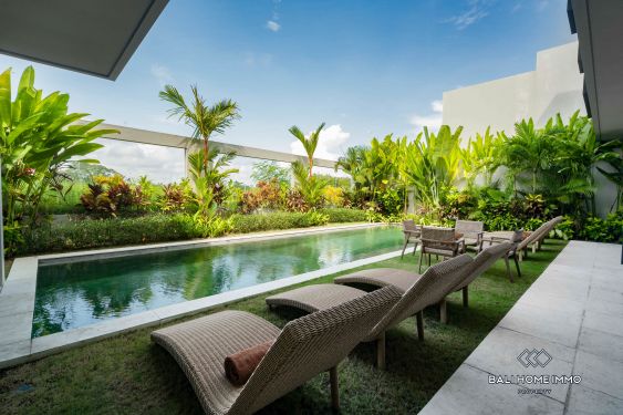 Image 2 from Villa de 6 chambres avec vue sur les rizières à vendre à Umalas