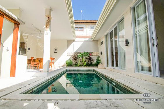 Image 1 from Vila 2 Kamar Tidur yang Indah untuk Disewakan Tahunan di Bali Seminyak