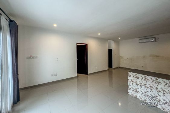 Image 3 from Villa 3 kamar untuk renovasi disewakan tahunan di Bali Berawa
