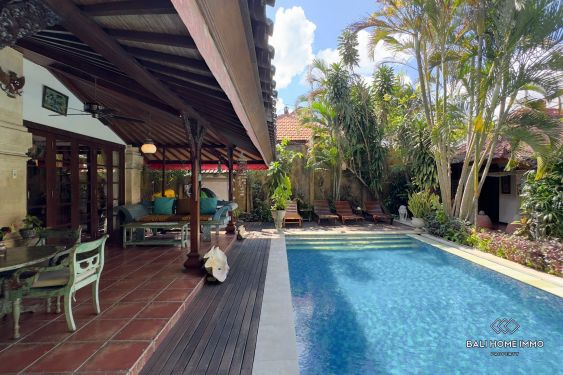 Image 3 from Dijual villa cantik 4 kamar dengan hak sewa di Seminyak, Bali