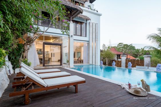 Image 2 from VILLA 4 KAMAR INDAH DISEWAKAN TAHUNAN DEKAT PANTAI MELASTI BALI