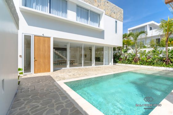 Image 3 from Belle villa de 4 chambres avec vue sur l'océan à vendre et à louer à Bali Cemagi