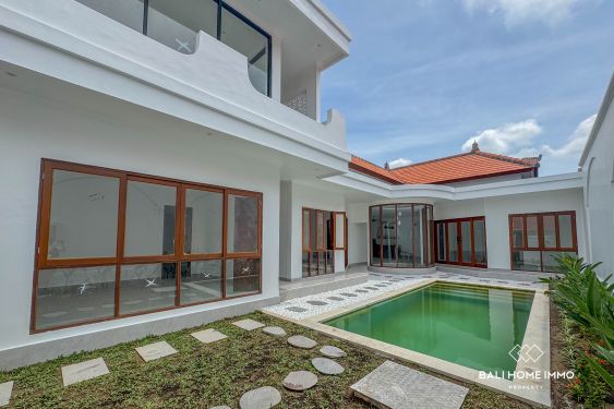 Image 2 from Vila 4 Kamar Baru untuk Disewa di Umalas