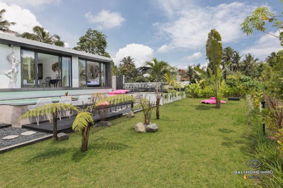 Image 3 from Villa moderne de 4 chambres avec jardin spacieux à vendre en leasehold à Bali Ubud