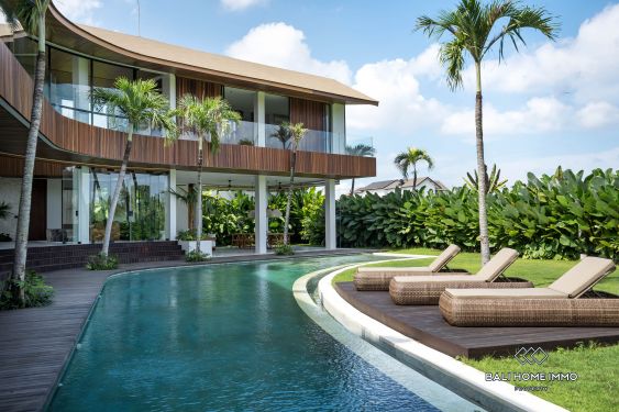 Image 1 from Dikontrakkan vila mewah 5 kamar tidur di Bali Tumbak Bayuh