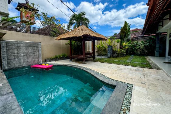 Image 2 from Charmante villa de 3 chambres à vendre dans le centre d'Oberoi - Seminyak