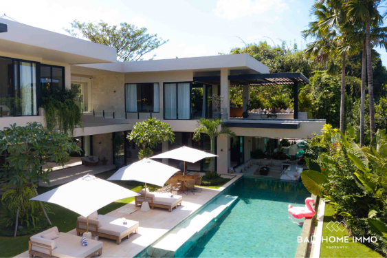 Image 1 from Villa familiale luxueuse de 5 chambres à vendre en location à North Pererenan Bali