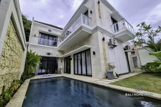 Image 1 from Vila Elegan 3 Kamar Tidur dengan Desain Luas Dijual di Ungasan