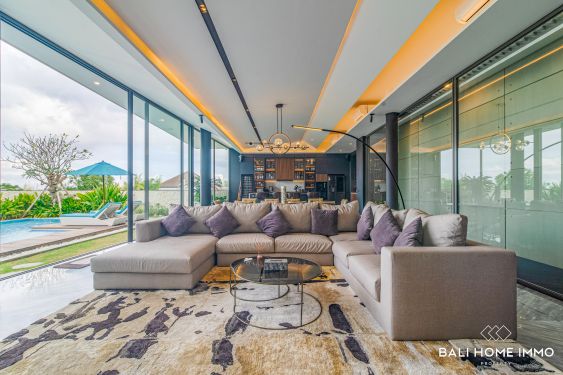 Image 3 from VILLA DE LUXE DE 5 CHAMBRES À VENDRE EN PLEINE PROPRIÉTÉ À BALI UMALAS