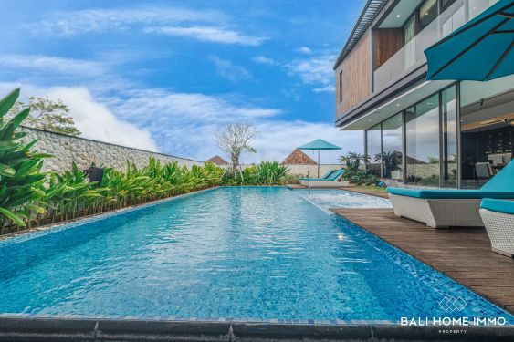 Image 2 from VILLA DE LUXE DE 5 CHAMBRES À VENDRE EN PLEINE PROPRIÉTÉ À BALI UMALAS