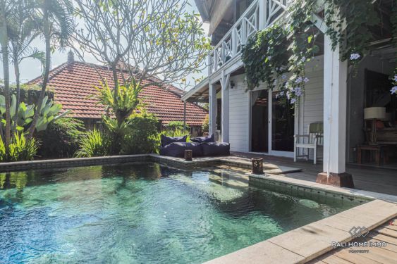 Image 2 from Villa Dekat Pantai 4 Kamar Disewakan di Bali Canggu Berawa