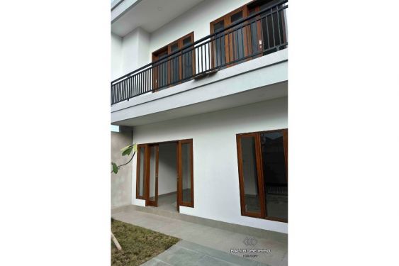 Image 2 from Villa neuve de 2 chambres à louer à Kerobokan Bali
