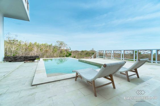 Image 2 from Villa de 3 chambres avec vue sur l'océan à louer à l'année à Bali Ungasan