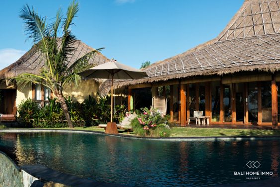 Image 2 from Villa 4 chambres avec vue sur l'océan à vendre en pleine propriété à Bali Uluwatu