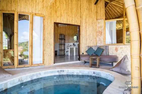 Image 1 from Villa écologique d'une chambre avec vue sur l'océan à vendre en location à Lombok