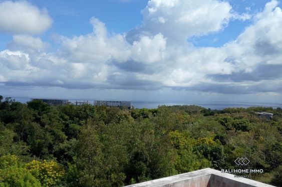 Image 2 from TERRAIN À VENDRE AVEC VUE SUR L'OCÉAN EN PLEINE PROPRIÉTÉ AVEC BÂTIMENT À UNGASAN
