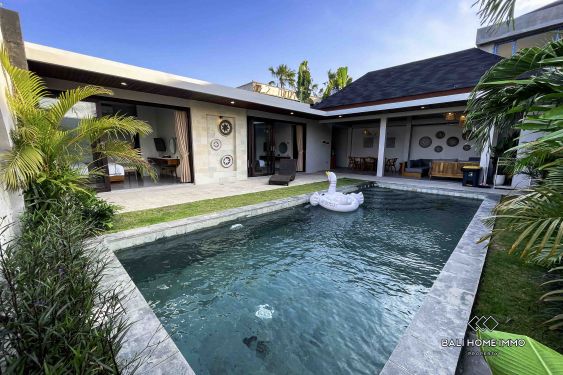 Image 1 from Villa 2 Kamar Modern Tropis baru Dijual di Bali Seminyak