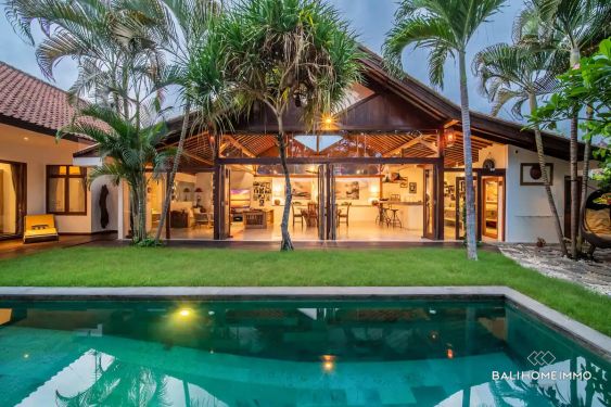 Image 1 from Disewakan Villa 3 Kamar yang tenang di Kerobokan Bali