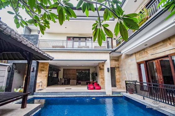 Image 3 from Villa Tenang 3 Kamar Disewakan di Bali Seminyak