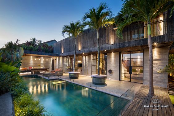 Image 1 from VILLA 3 KAMAR TIDUR DENGAN PEMANDANGAN SAWAH UNTUK DISEWAKAN DI BALI PERERENAN