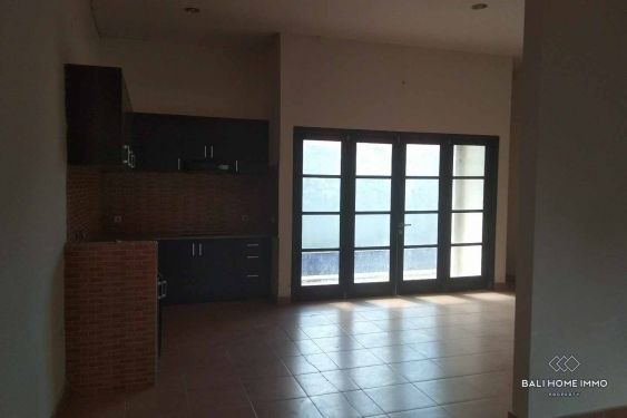 Image 3 from Vila 3 Kamar Tidur Riverside untuk Direnovasi Dijual Hak Milik di Bali Seminyak