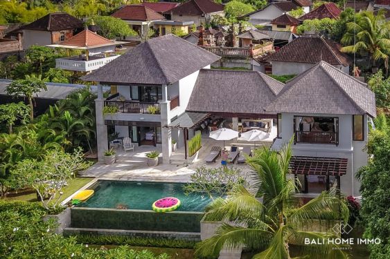 Image 1 from SPACIOUS 3 BEDROOMS VILLA WITH OCEAN VIEW FOR SALE LEASEHOLD IN UNGASAN