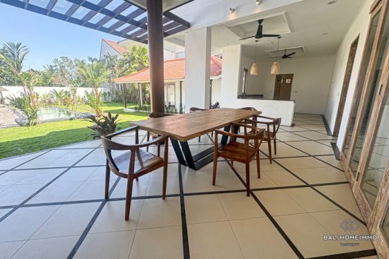 Image 3 from Villa Luas 5 Kamar Dijual Disewakan di pusat Petitenget Bali