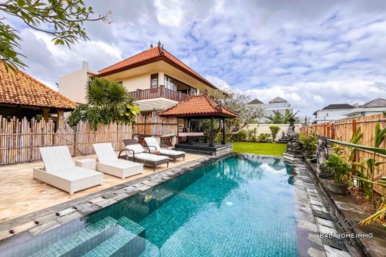 Image 1 from SPACIEUSE VILLA DE 3 CHAMBRES AVEC VUE SUR L'OCÉAN À LOUER À L'ANNÉE À BALI JIMBARAN