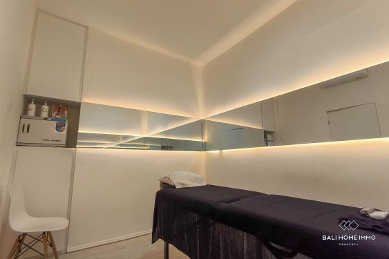 Image 1 from Ruang Komersial Strategis Salon Kecantikan di Jalan Utama Seminyak