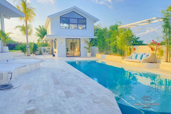 Image 1 from SUPERBE ET SPACIEUSE VILLA FAMILIALE DE 4 CHAMBRES + STUDIO À VENDRE ET À LOUER À BALI PECATU