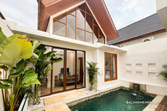Image 1 from Dijual dan disewakan Villa Modern 2 Kamar di Kerobokan Bali