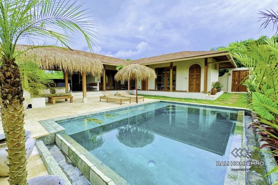 Image 1 from Vila Tropis 3 Kamar Tidur yang Tenang Dijual Dekat Pantai Padang Padang