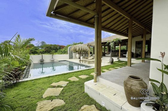 Image 2 from Vila Tropis 3 Kamar Tidur yang Tenang Dijual Dekat Pantai Padang Padang