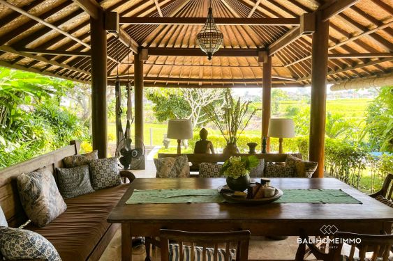Image 3 from Villa Joglo de 2 chambres avec vue sur les rizières à louer à North Canggu, Bali