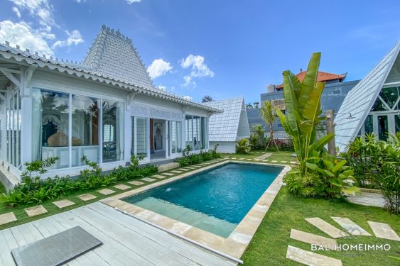 Image 1 from Villa bien conçue de 6 chambres à vendre et à louer à Bali Pererenan